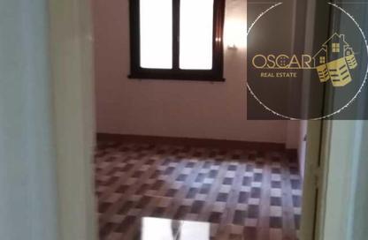 Apartment - 2 Bedrooms - 1 Bathroom for rent in Ard El Golf - Heliopolis - Masr El Gedida - Cairo