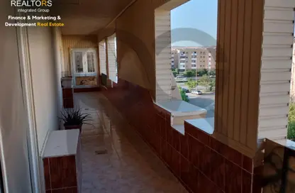Roof - 3 Bedrooms - 2 Bathrooms for sale in 10th District - Sheikh Zayed City - Giza