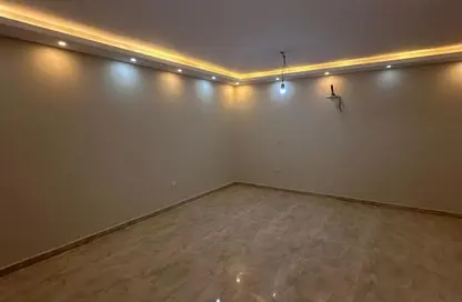 Apartment - 2 Bedrooms - 2 Bathrooms for sale in Sun Capital - Fayoum Desert road - 6 October City - Giza