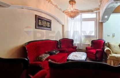 Apartment - 2 Bedrooms - 2 Bathrooms for sale in Laurent - Hay Sharq - Alexandria