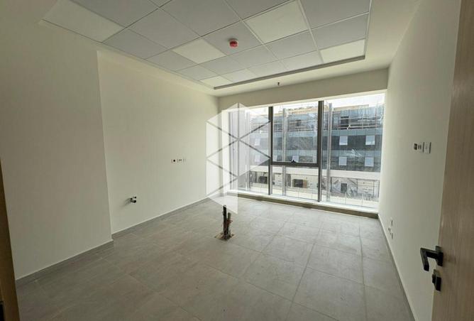 101207105 - Property Main Image
