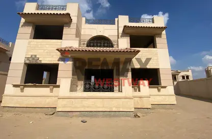 فيلا - 5 غرف نوم - 5 حمامات للبيع في رويال سيتي - كمبوندات الشيخ زايد - الشيخ زايد - الجيزة