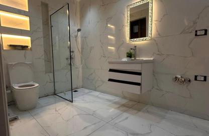 Apartment - 2 Bedrooms - 2 Bathrooms for sale in Gate 3 old - Khafre - Hadayek El Ahram - Giza