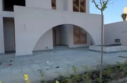 فيلا - 5 غرف نوم - 6 حمامات للبيع في سي شيل - سيدي عبد الرحمن - الساحل الشمالي