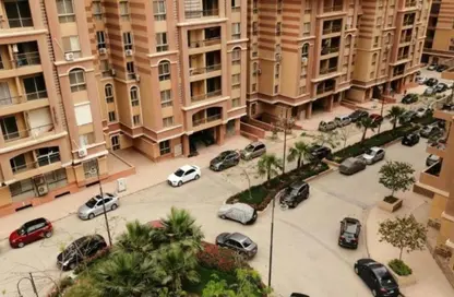 Apartment - 3 Bedrooms - 2 Bathrooms for sale in Maadi Gardens - Maadi - Hay El Maadi - Cairo