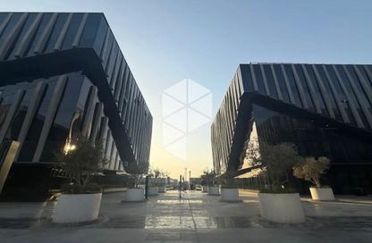 Office Space - 1 Bedroom - 1 Bathroom for rent in Eastown - 5th Settlement Compounds - The 5th Settlement - New Cairo City - Cairo