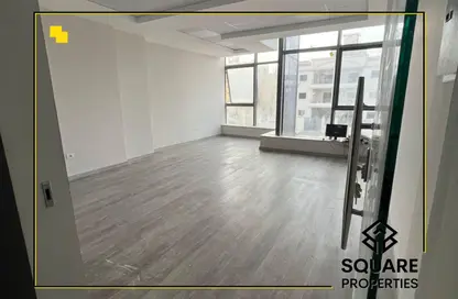 Clinic - 1 Bedroom - 1 Bathroom for rent in West Park Mall - 26th of July Corridor - 6 October City - Giza