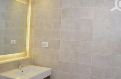 Apartment - 2 Bedrooms - 3 Bathrooms for sale in Pyramids Hills - Cairo Alexandria Desert Road - 6 October City - Giza Apartment - 2 Bedrooms - 3 Bathrooms for sale in Pyramids Hills - Cairo Alexandria Desert Road - 6 October City - Giza