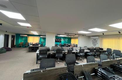 Office Space - Studio - 3 Bathrooms for rent in Al Laselky St. - El Laselky - New Maadi - Hay El Maadi - Cairo