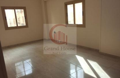 Apartment - 3 Bedrooms - 2 Bathrooms for rent in Al Narges 2 - Al Narges - New Cairo City - Cairo