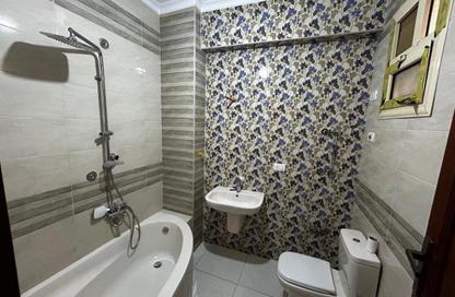 Apartment - 3 Bedrooms - 2 Bathrooms for rent in Mohamed Naguib Axis - Abou El Houl - New Cairo City - Cairo