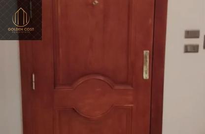 Apartment - 3 Bedrooms - 2 Bathrooms for sale in El Yasmeen 1 - El Yasmeen - New Cairo City - Cairo