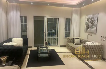 Twin House - 4 Bedrooms - 4 Bathrooms for rent in Hyde Park - New Cairo City - Cairo