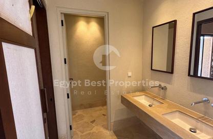 Villa - 5 Bedrooms - 5 Bathrooms for sale in Ogami - Ras Al Hekma - North Coast