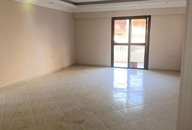 8597210 - Property Main Image