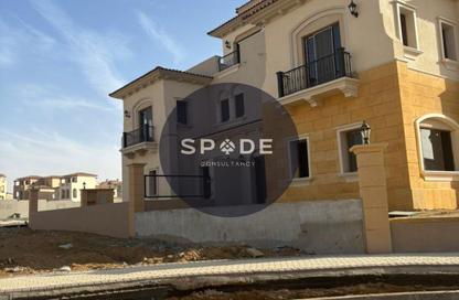 Townhouse - 3 Bedrooms - 3 Bathrooms for sale in City Gate - 5th Settlement Compounds - The 5th Settlement - New Cairo City - Cairo Townhouse - 3 Bedrooms - 3 Bathrooms for sale in City Gate - 5th Settlement Compounds - The 5th Settlement - New Cairo City - Cairo