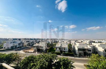 شقة - 3 غرف نوم - 2 حمامات للايجار في مدينة وصال - كمبوندات الشروق - مدينة الشروق - القاهرة