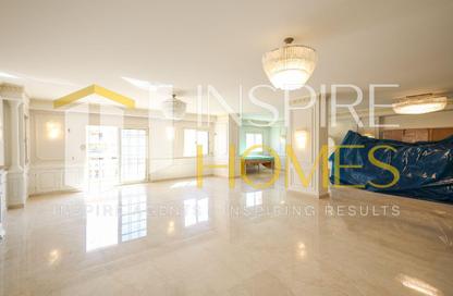 Apartment - 6 Bedrooms - 4 Bathrooms for sale in Sant Square - Kafr Abdo - Roushdy - Hay Sharq - Alexandria Apartment - 6 Bedrooms - 4 Bathrooms for sale in Sant Square - Kafr Abdo - Roushdy - Hay Sharq - Alexandria