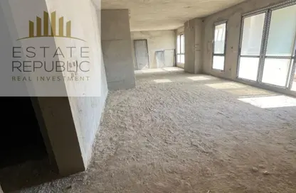 Duplex - 3 Bedrooms - 3 Bathrooms for sale in Eastown - 5th Settlement Compounds - The 5th Settlement - New Cairo City - Cairo