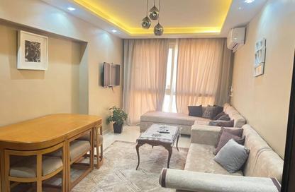 Apartment - 3 Bedrooms - 1 Bathroom for rent in Zizinia St. - South Investors Area - New Cairo City - Cairo