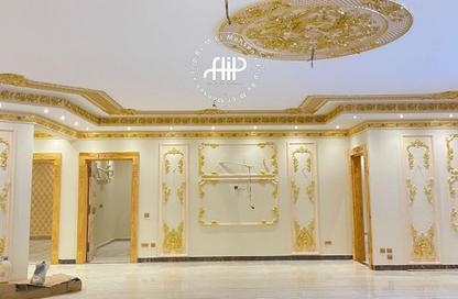 Palace - 7+ Bedrooms - 7+ Bathrooms for sale in Beverly Hills - Sheikh Zayed Compounds - Sheikh Zayed City - Giza Palace - 7+ Bedrooms - 7+ Bathrooms for sale in Beverly Hills - Sheikh Zayed Compounds - Sheikh Zayed City - Giza