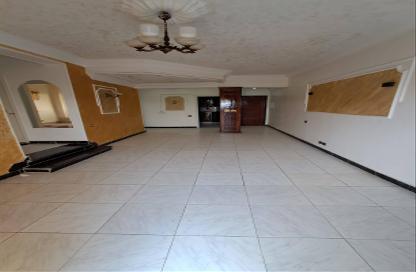 Apartment - 2 Bedrooms - 1 Bathroom for sale in Obour City - Qalyubia