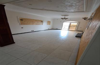 Apartment - 2 Bedrooms - 1 Bathroom for sale in Obour City - Qalyubia
