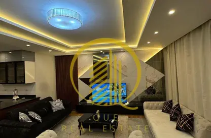 شقة - 3 غرف نوم - 3 حمامات للبيع في ذا كورت ياردز - كمبوندات الشيخ زايد - الشيخ زايد - الجيزة