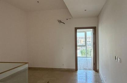 فيلا - 4 غرف نوم - 4 حمامات للايجار في كايرو جايت - كمبوندات الشيخ زايد - الشيخ زايد - الجيزة