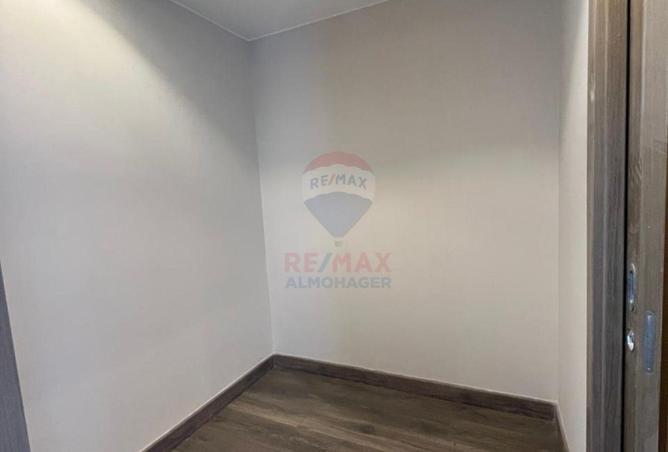 8668005 - صورة العقار 2