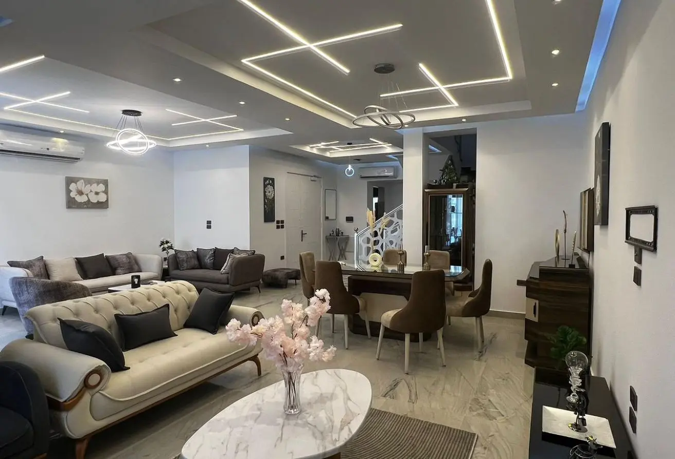 115449628 - Property Main Image