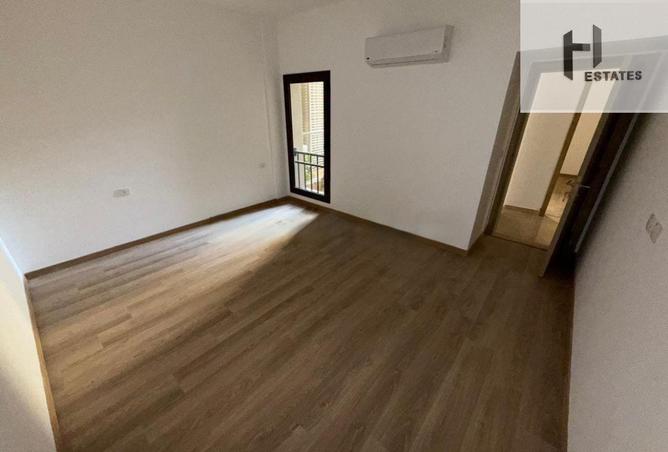 72188450 - Property Image 3