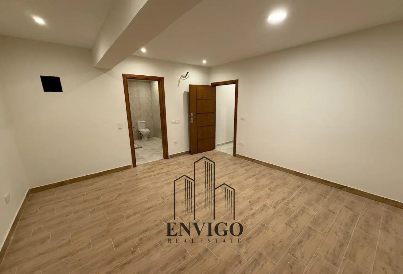 120885602 - Property Main Image
