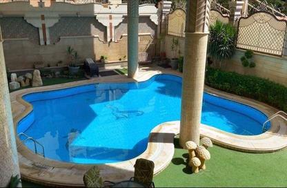 Palace - 7+ Bedrooms - 7+ Bathrooms for sale in Al Narges 2 - Al Narges - New Cairo City - Cairo