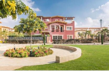 Villa - 4 - 4 for sale in Hyde Park Business District Mall - South Teseen St. - The 5th Settlement - New Cairo City - Cairo