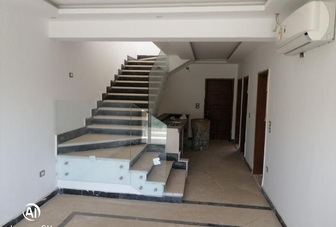98278715 - Property Image 3