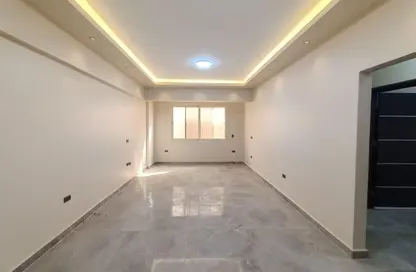 شقة - 3 غرف نوم - 2 حمامات للايجار في شارع التسعين الجنوبي - التجمع الخامس - مدينة القاهرة الجديدة - القاهرة