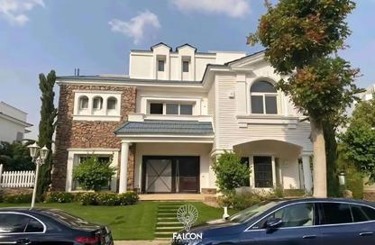 Villa - 6 Bedrooms - 6 Bathrooms for sale in Mountain View iCity - 5th Settlement Compounds - The 5th Settlement - New Cairo City - Cairo