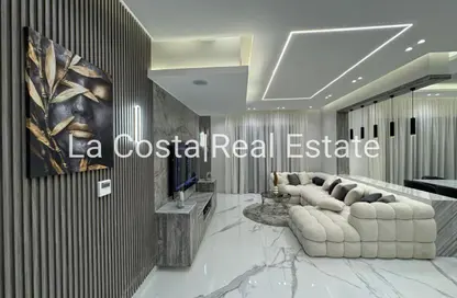 Villa - 7 Bedrooms - 6 Bathrooms for sale in Hyde Park - New Cairo City - Cairo