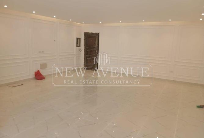99104128 - Property Image 2