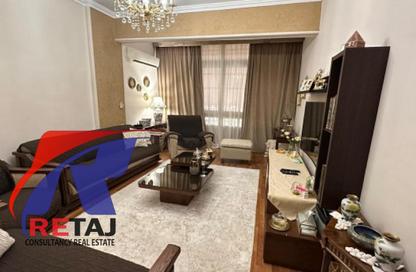 شقة - 3 غرف نوم - 2 حمامات للبيع في شارع نبيل الوقاد - ارض الجولف - مصر الجديدة - القاهرة
