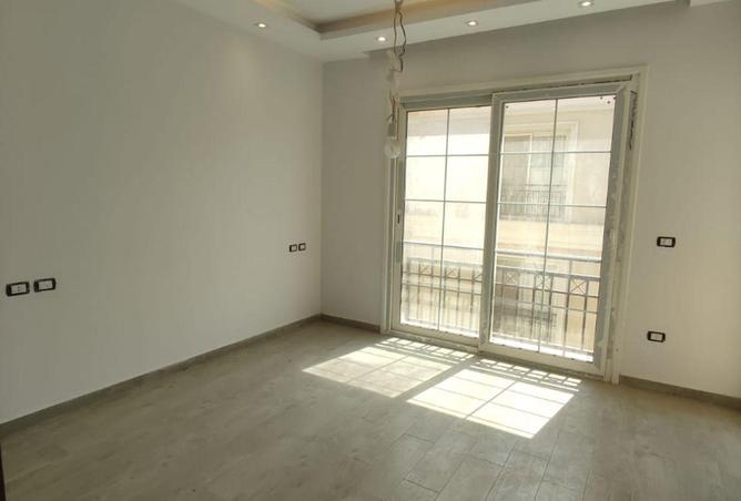 8532989 - Property Image 3