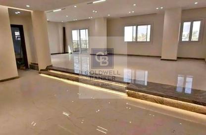 Apartment - 3 - 3 for sale in Garden Residence - Hyde Park - New Cairo City - Cairo