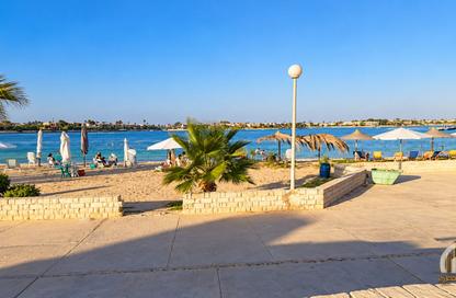 Villa - 6 - 5 for sale in Marina 6 - Marina - Al Alamein - North Coast
