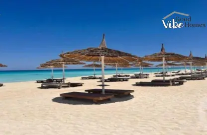 Chalet - 3 Bedrooms - 4 Bathrooms for sale in Hacienda White - Sidi Abdel Rahman - North Coast