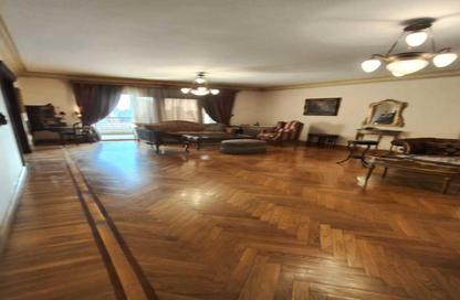 Apartment - 3 Bedrooms - 2 Bathrooms for sale in Wadi Al Nile St. - Mohandessin - Giza