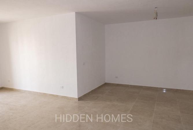 92407828 - Property Image 2