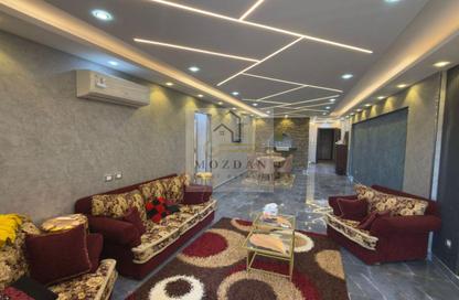 Apartment - 4 Bedrooms - 2 Bathrooms for rent in 10th Sector - Zahraa El Maadi - Hay El Maadi - Cairo