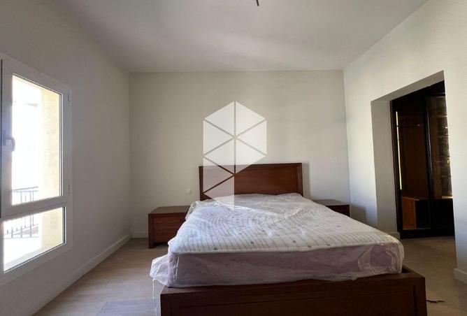 8603090 - Property Image 3