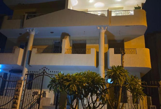 8715400 - صورة العقار 2